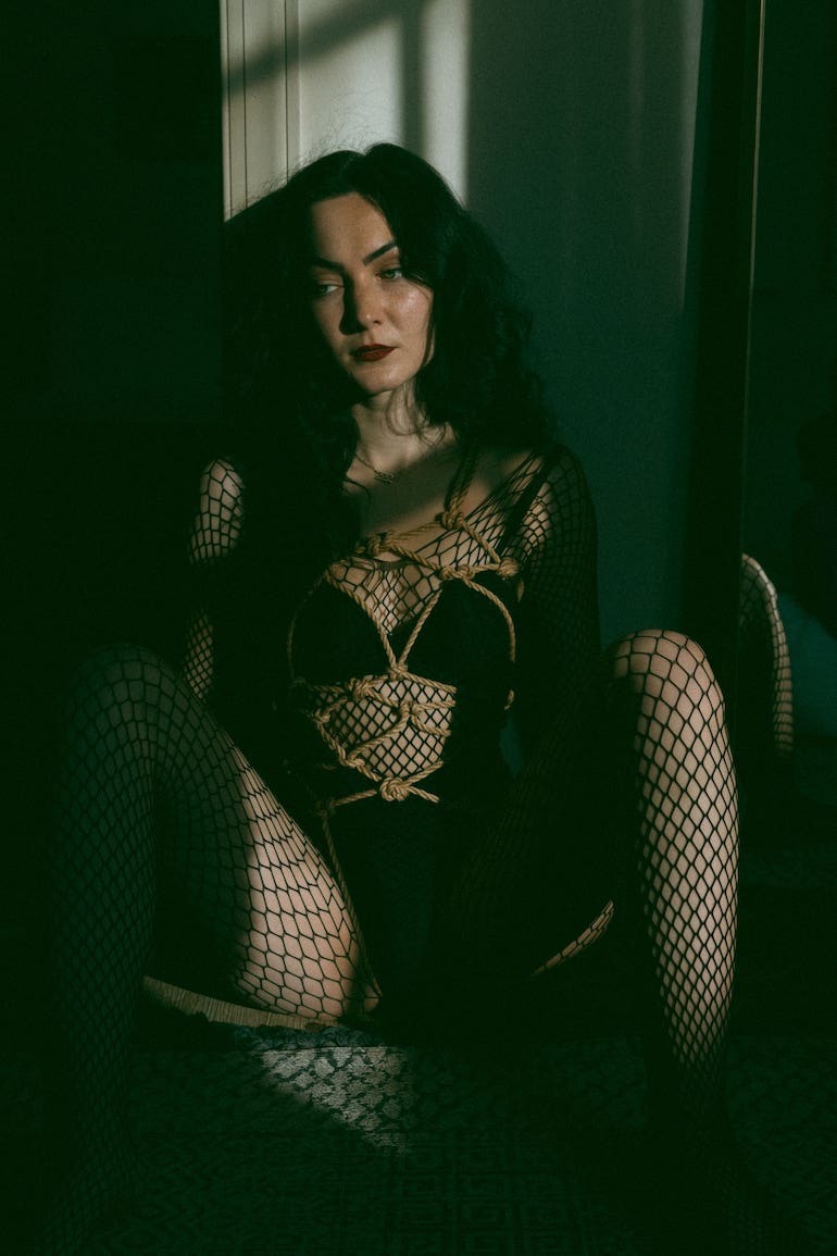 Shibari photography